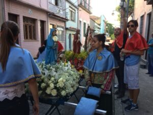 Processie voor de Vrouwe van Ontvangenis op onze Morro
